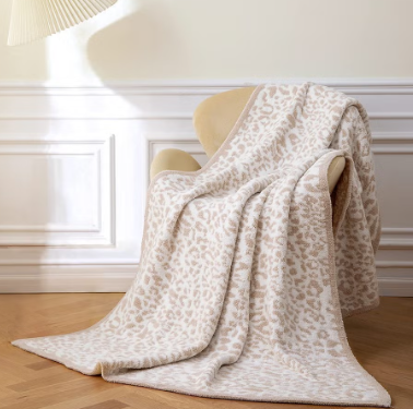Luxe Blanket - Beige Leopard