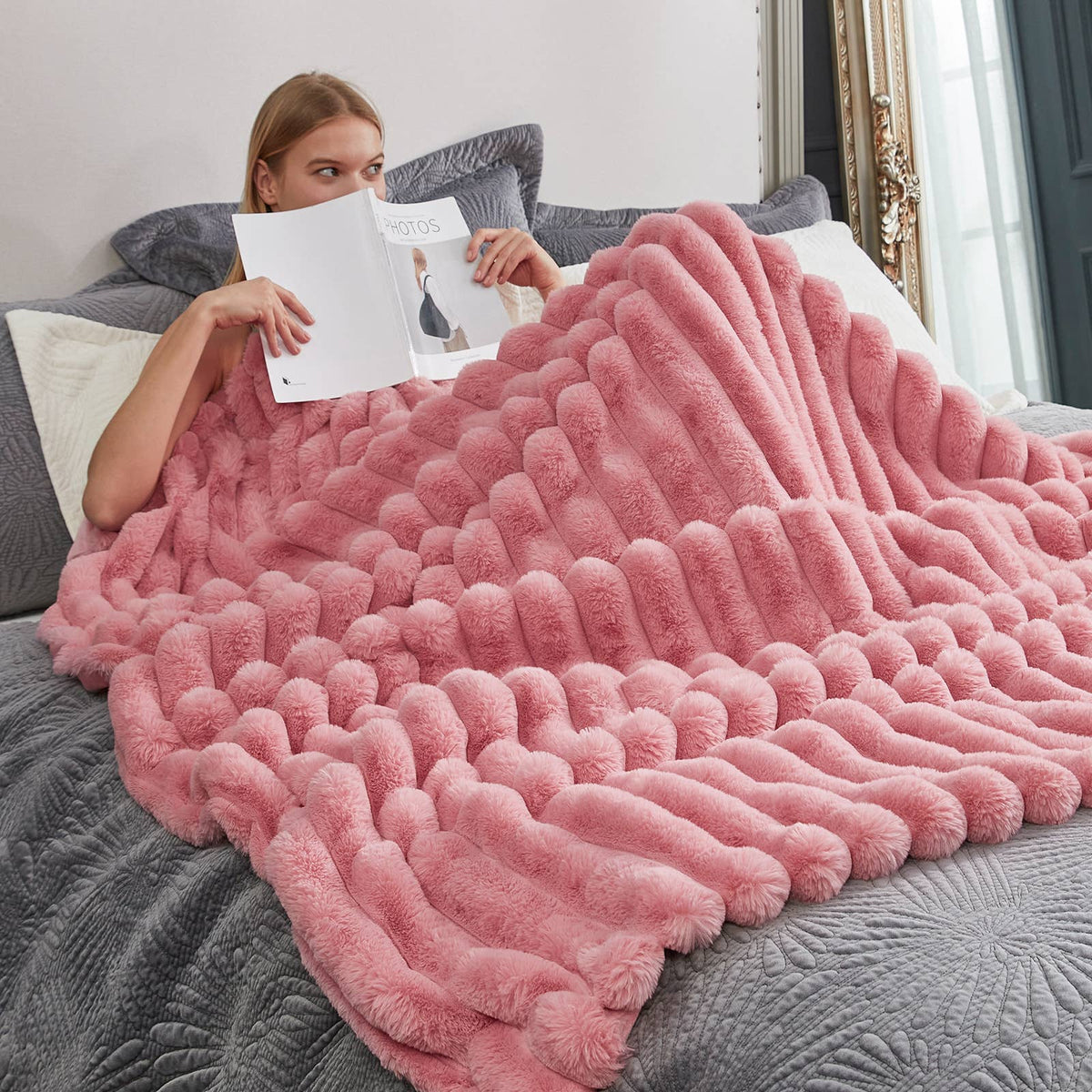 Faux Fur Bubble Warm Plush Throw Blanket - Pink