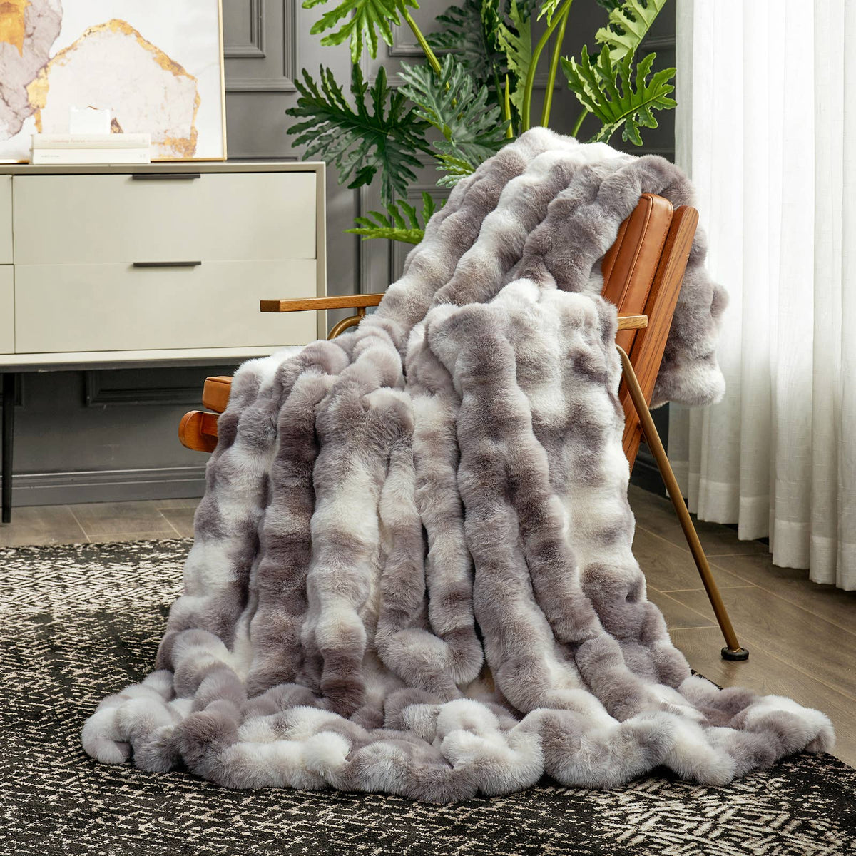 Faux Fur Bubble Throw Blankets, Gray Tie-dye
