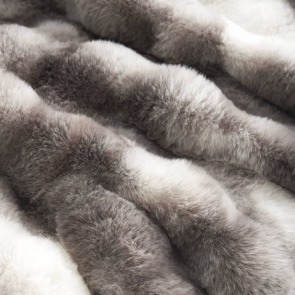 Faux Fur Bubble Throw Blankets, Gray Tie-dye