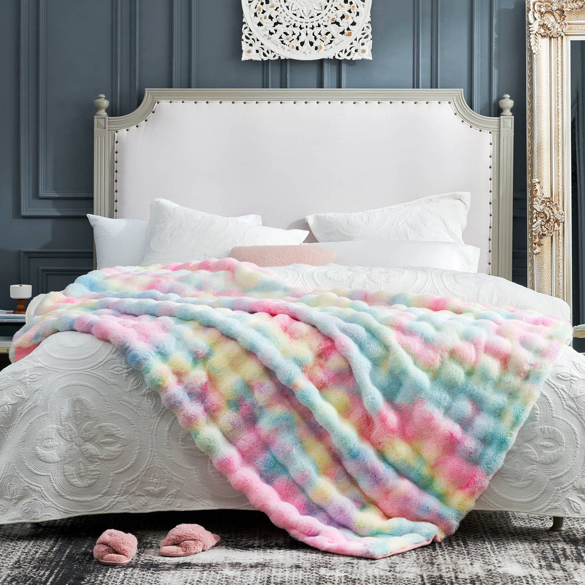 Faux Fur Bubble Throw Blankets, Colorful Tie-dye